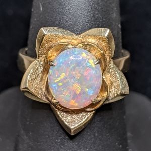 14K Yellow Gold Lotus/Flower Ring w/ INSANE Opal